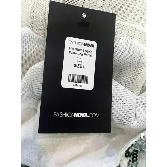 Fashion Nova Hot Stuff Sequin Wide Leg Pants - Silver Size Large (0156) - Picture 10 of 11